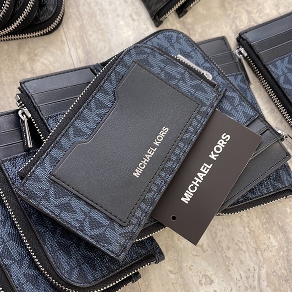 Michael Kors L Zip Mini Wallet Admiral NWT - Picture 12 of 16